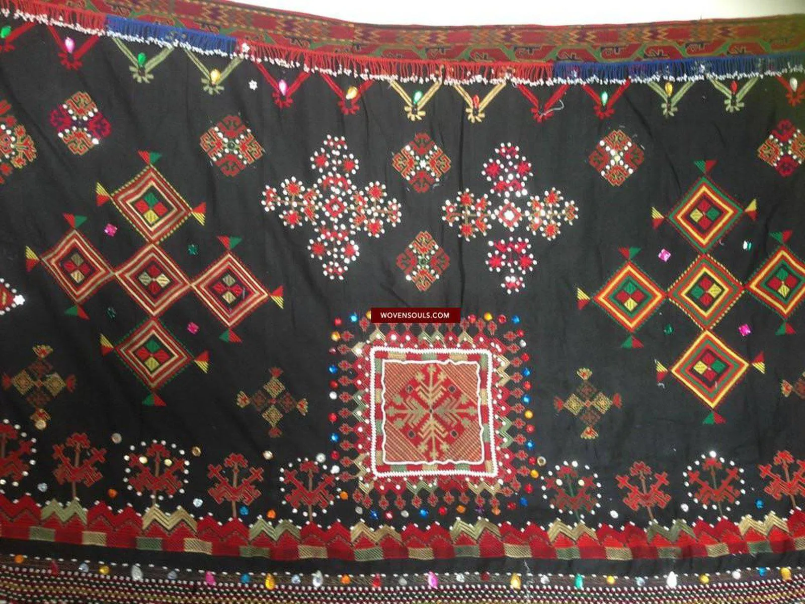589 Heavy Abbasi Kohistan Superfine Embroidery Wedding Shawl Textile