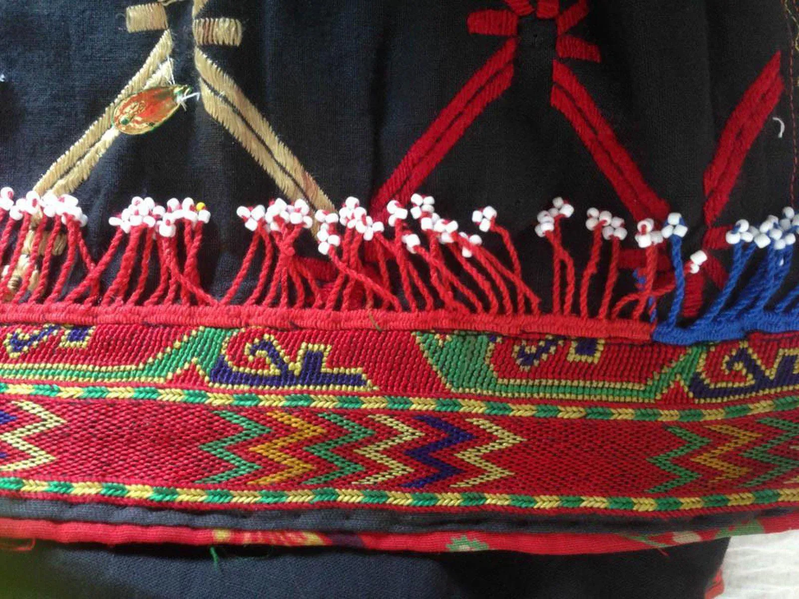 589 Heavy Abbasi Kohistan Superfine Embroidery Wedding Shawl Textile
