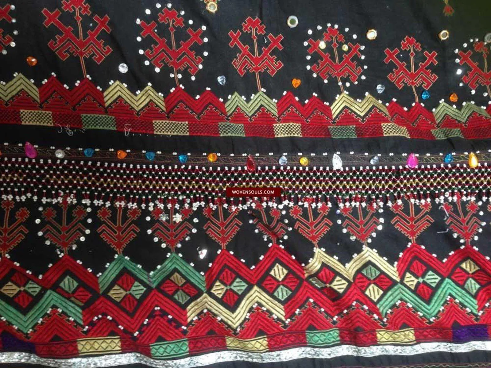 589 Heavy Abbasi Kohistan Superfine Embroidery Wedding Shawl Textile