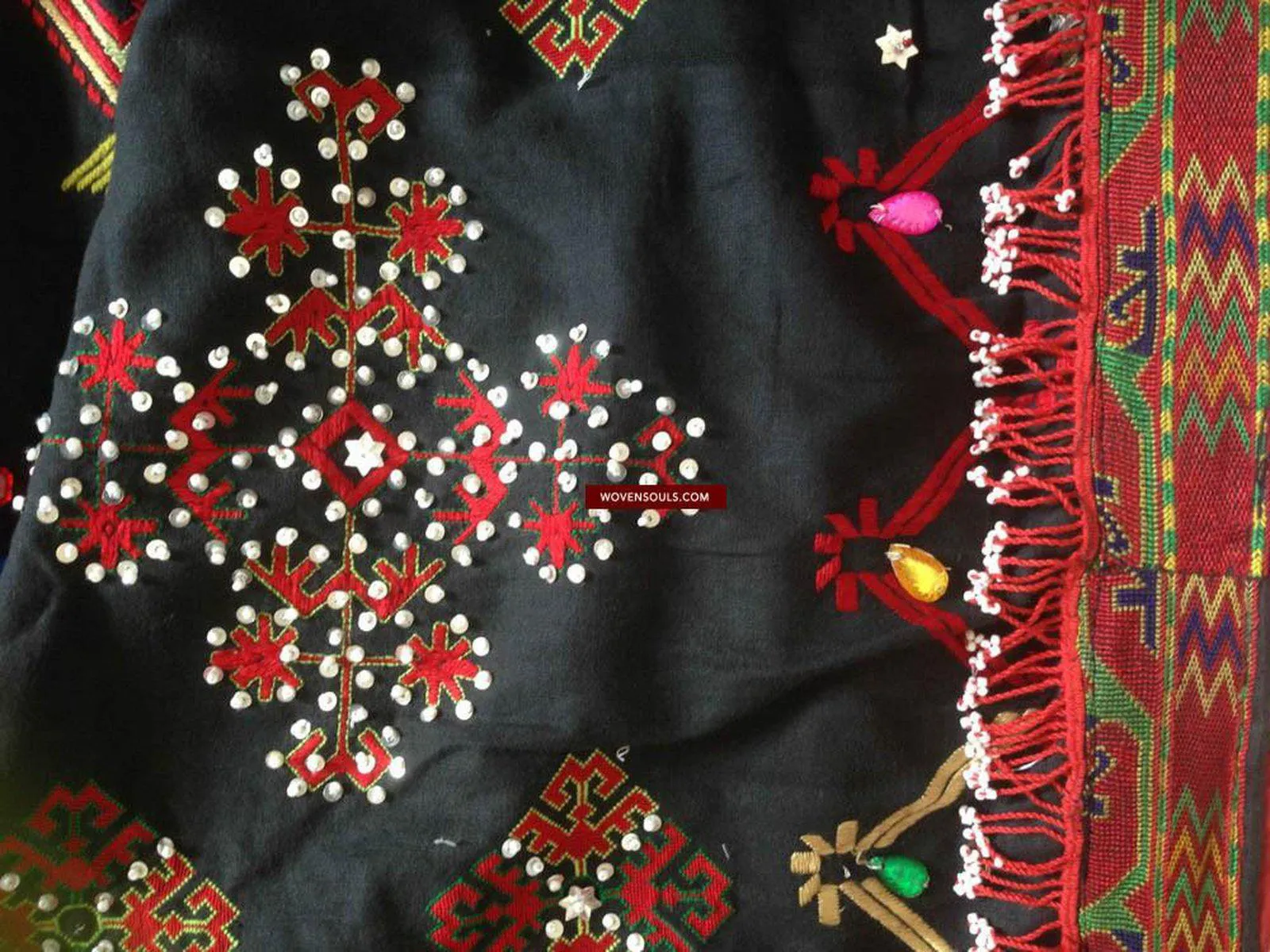 589 Heavy Abbasi Kohistan Superfine Embroidery Wedding Shawl Textile