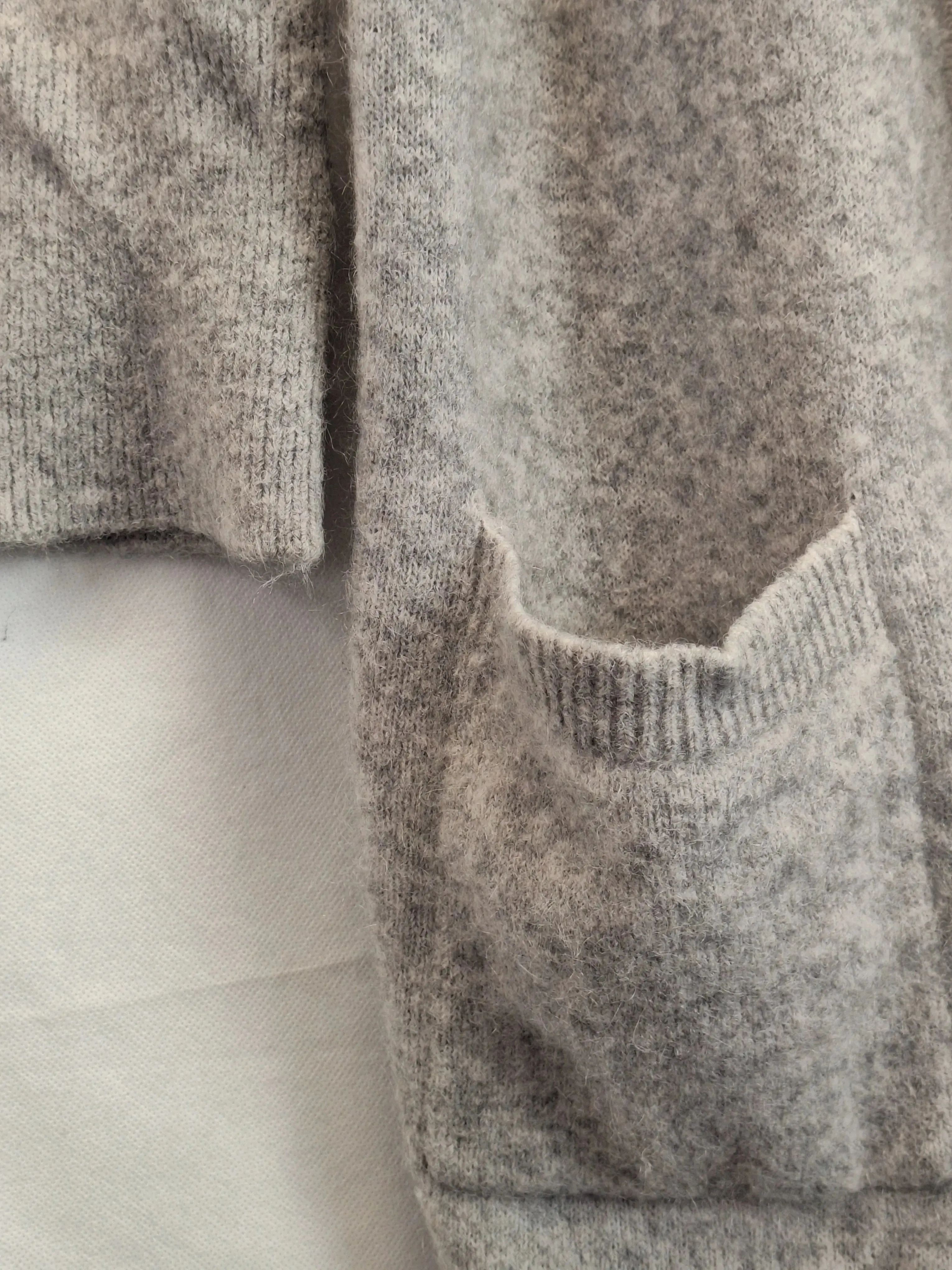 Blue Illusion Soft Wool Blend Long Line Cardigan Size 20