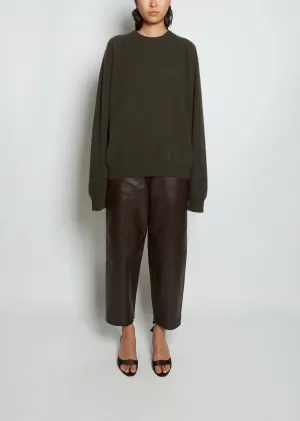 Boyfriend R-Neck Cashmere Sweater — Black Olive