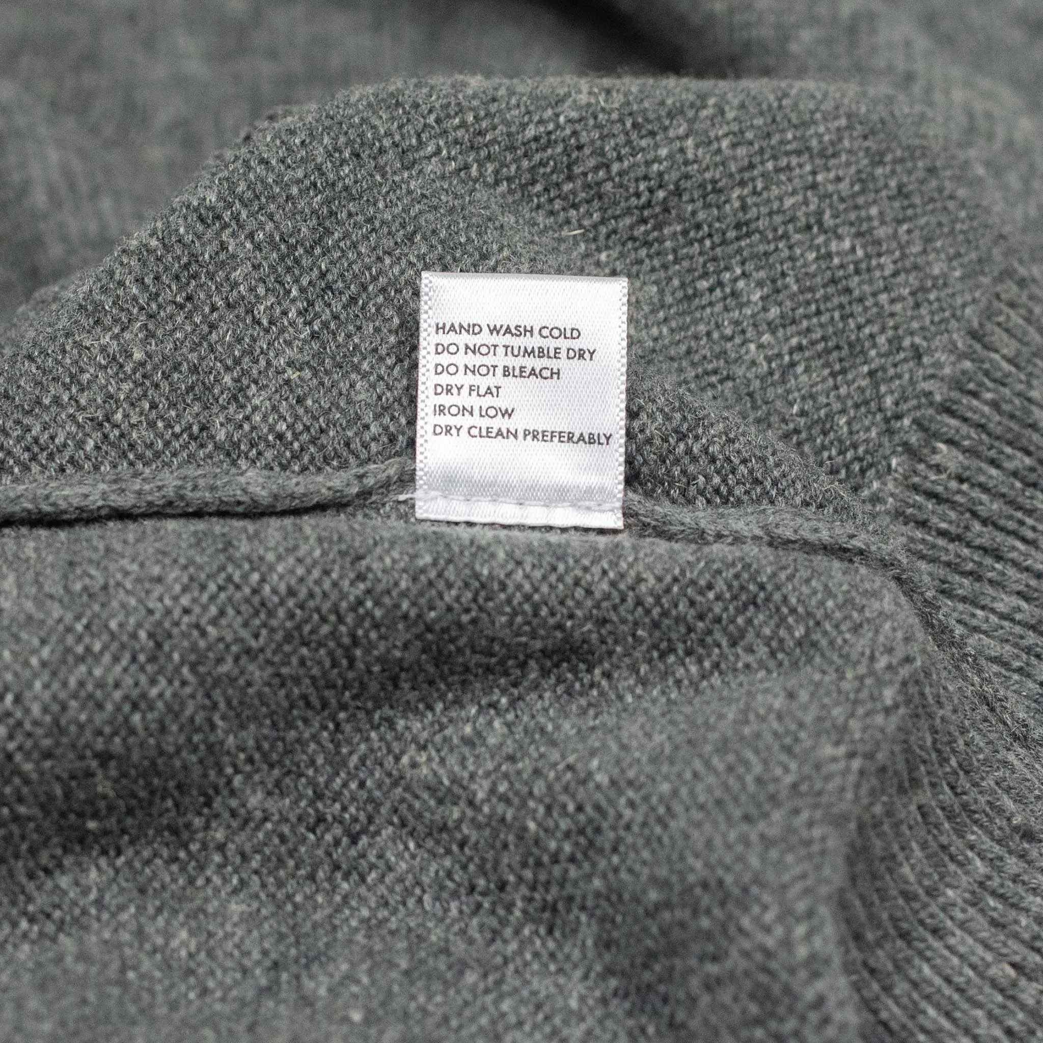 Long sleeve knit polo in grey cotton and linen
