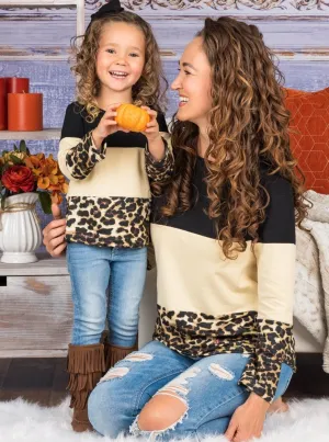 Mommy and Me Queen and Cub Colorblock Top