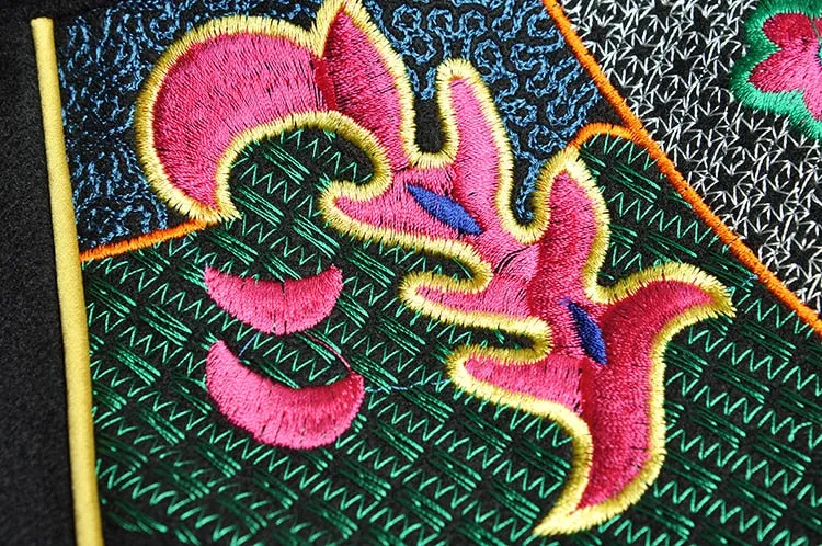 Persia Spring Autumn  Long sleeve Single-breasted Embroidery Overcoat