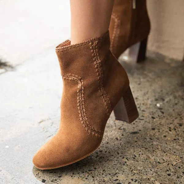 Polly Brown | Suede ankle boot