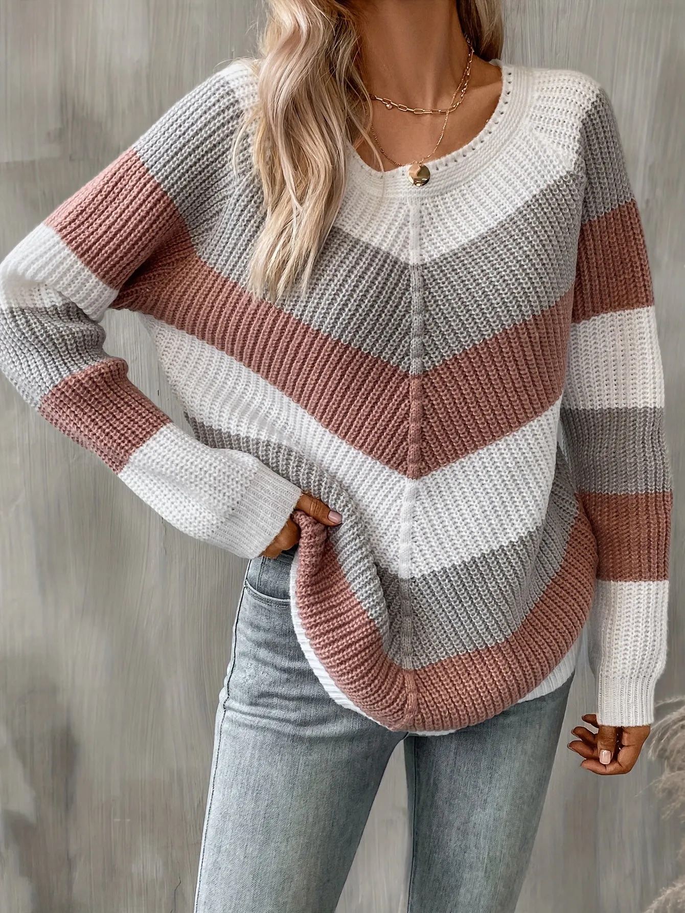 Vibrant Color Block Crew Neck Pullover Sweater - Soft, Casual, Long Sleeve Raglan Shoulder Design, Relaxed Fit, Women's Fashion Clothing for Everyday Wear