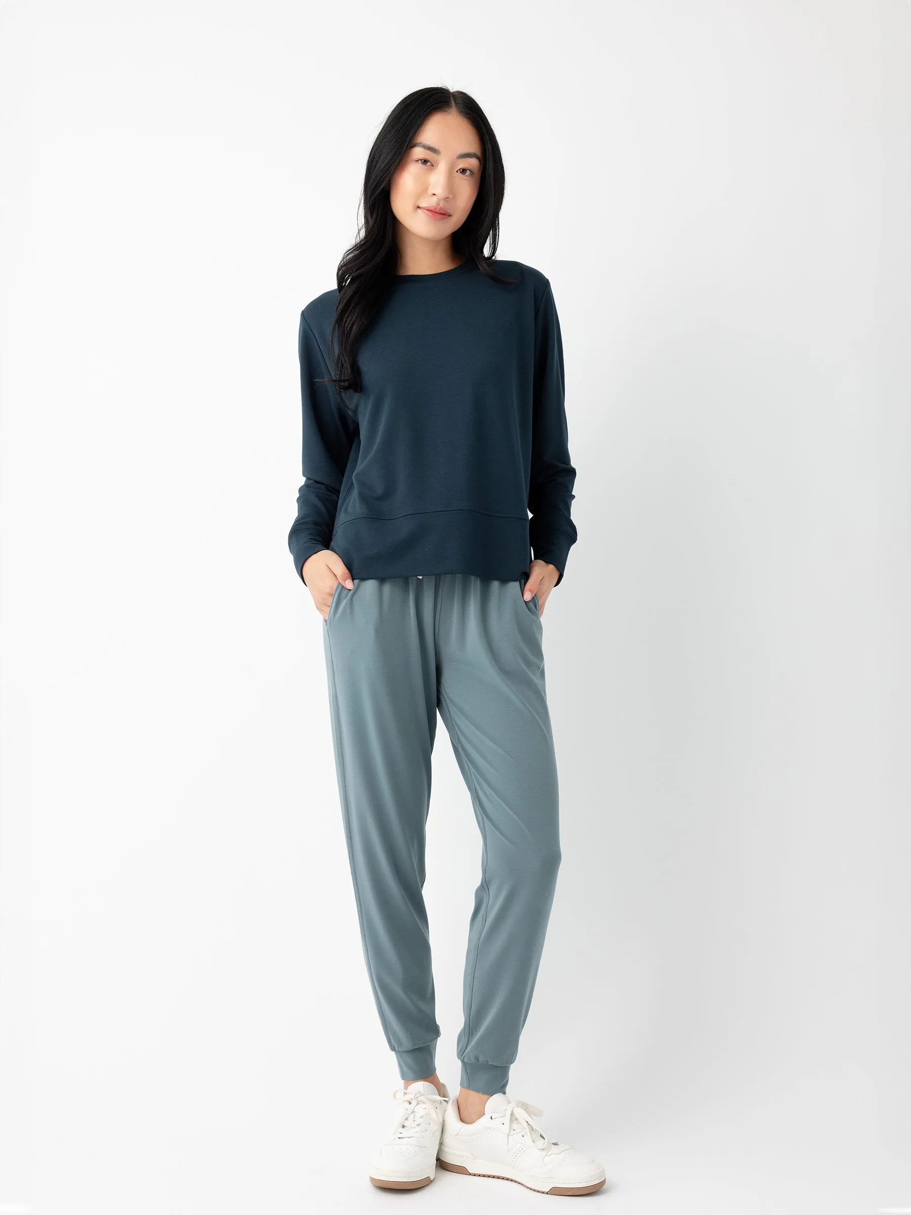 Women's StudioLite Crewneck
