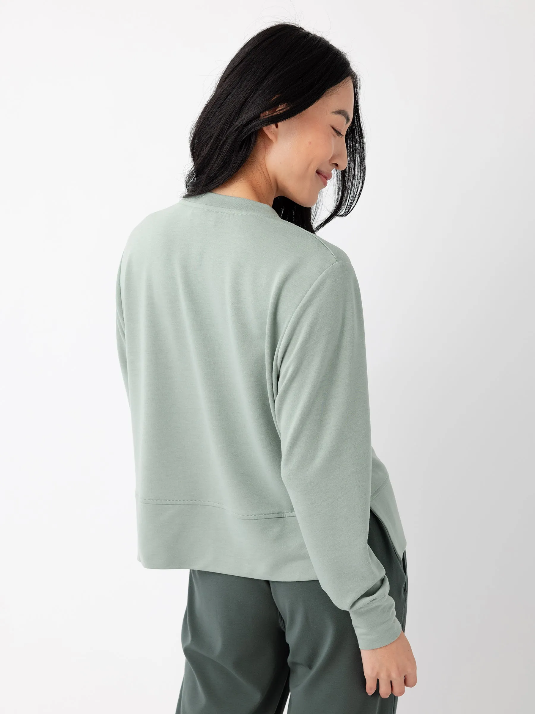 Women's StudioLite Crewneck