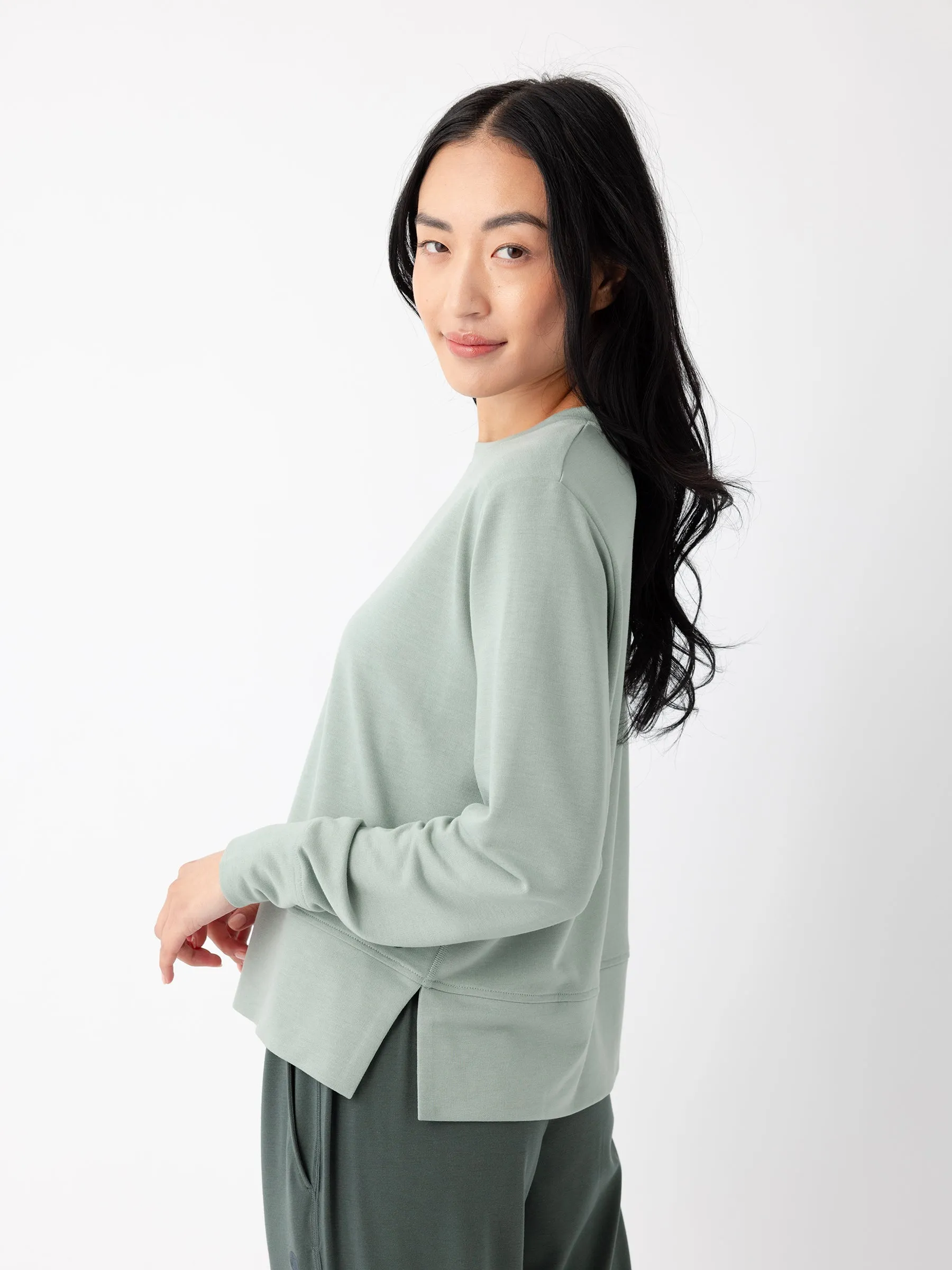 Women's StudioLite Crewneck