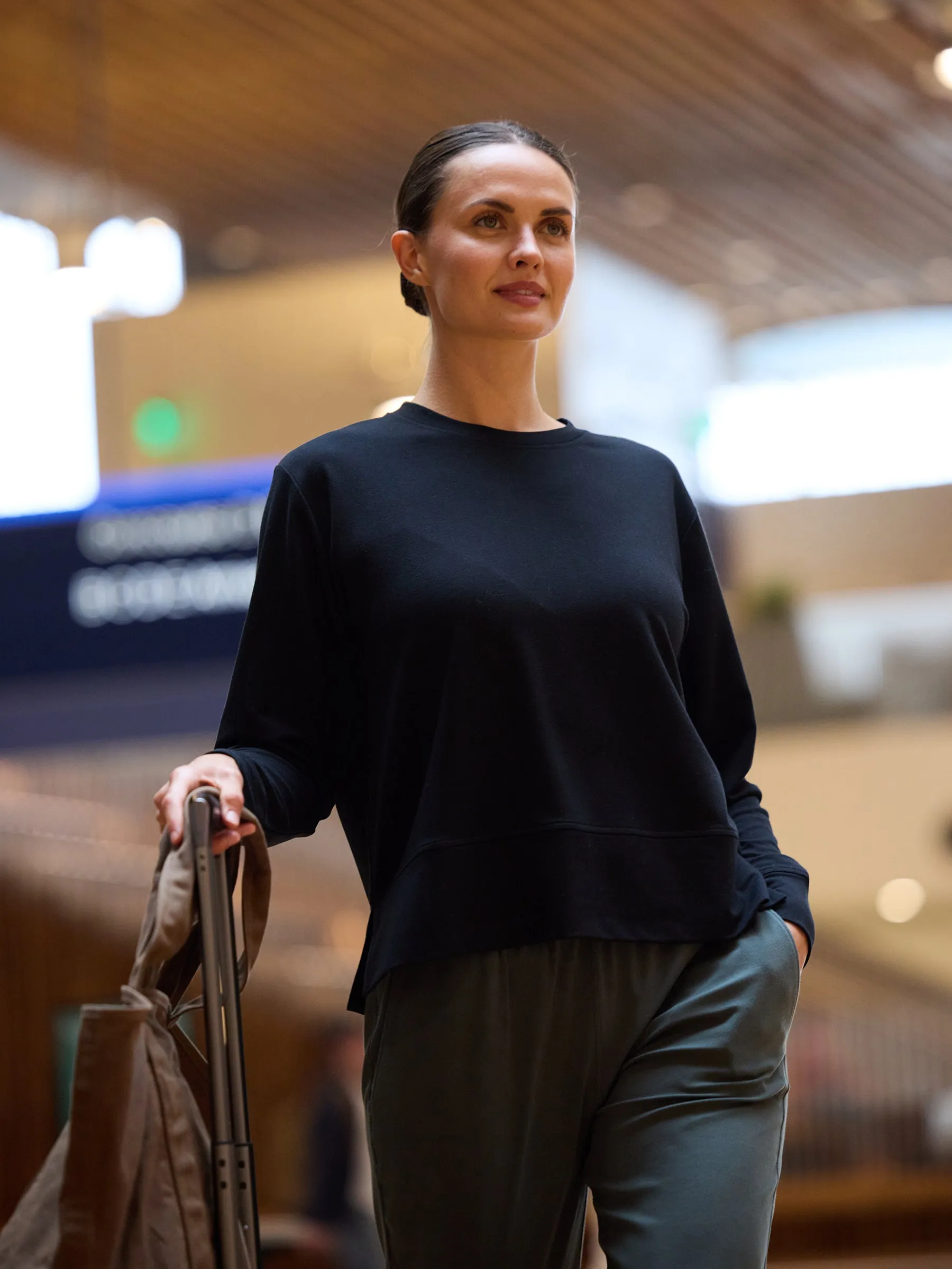 Women's StudioLite Crewneck